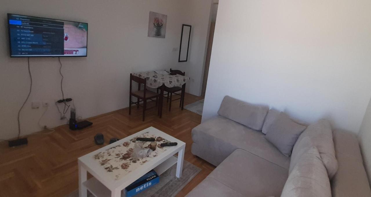 Apartment Luka Podgorica Extérieur photo