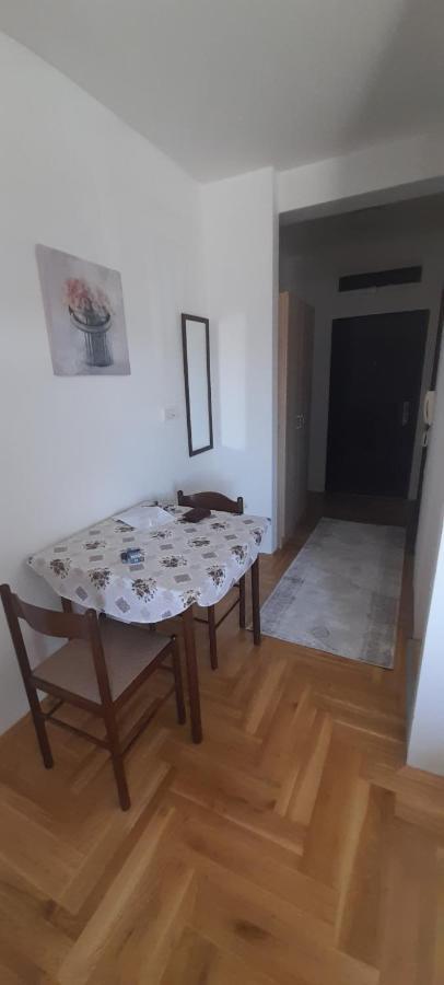 Apartment Luka Podgorica Extérieur photo